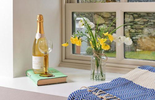 Finest Retreats - Moelis Granary - Luxury Cottage with Hot Tub - Photo 21