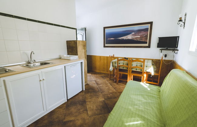 El Rancho - Photo 19