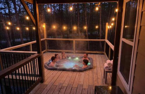 The Hickory Tiny Home in Menlo - Photo 3