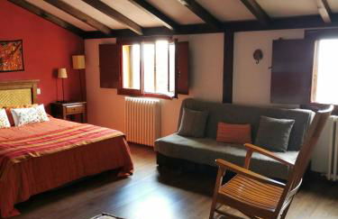 La Cerca de Torrecaballeros, a 10 min de Segovia - Foto 2