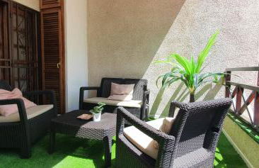 Spectacular Renovated Apartment, 5 min to Camison Beach, with AirCon - Photo 28