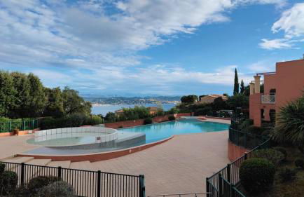 Climatisé, piscine, proches des plages - Photo 9