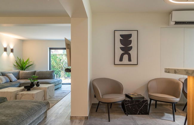 Relax in Kortrijk Luxury - Photo 17