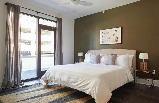 Roami at St. Charles - Photo 21