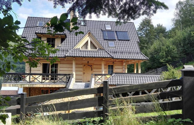 Beautiful Large Villa in Tylmanowa - Photo 1