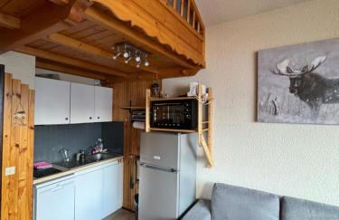 Appartement Plein Sud Cosy 6 personnes très bien équipé ,Vue splendide, Terrasse, Spacieux,Bien situé, Randonnées,Ski - Photo 8