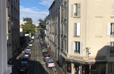 F2 cosy aux portes de Paris - 6 min de RER de Paris Gare de Lyon - Foto 4