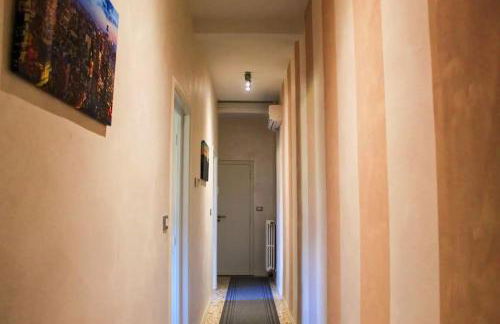 Tuscan Welcome - Elegant Apartment with Balcony - Foto 20