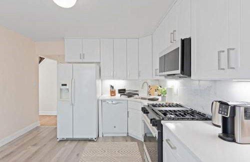 Charming Entire Home,18m to Manhattan, Home Theater - Foto 15