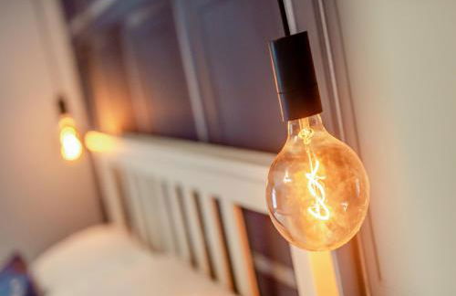 The Tipsy Bee At 143 - Foto 21