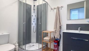 Tranquiloue - Studio pratique proche Puy du Fou - Foto 4, Shower