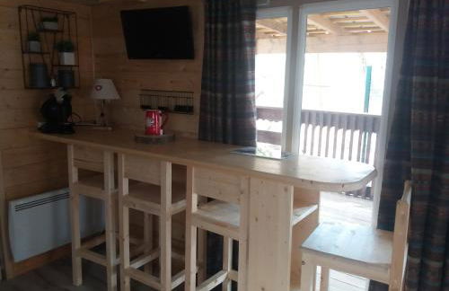 Gîte mobile home réaménagé à Ugine entre Albertville et Annecy - Foto 1