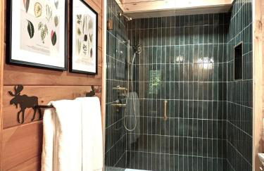 Waterfront Secluded Log Cabin - Foto 25