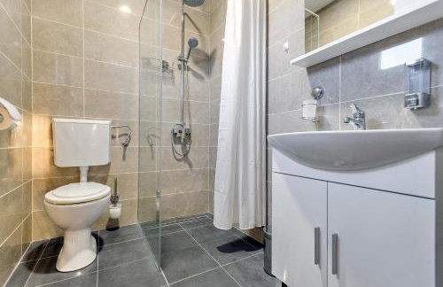 Countryside holiday home - pool - big terrace - Foto 48