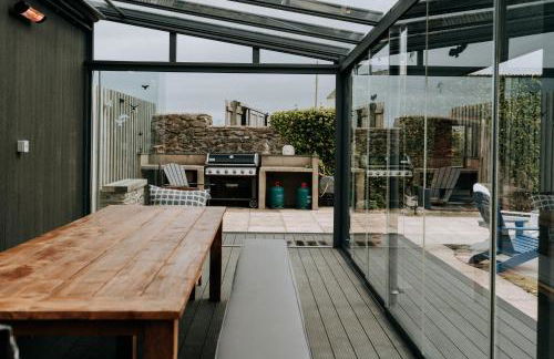 Treleddyn Farmhouse - Photo 3