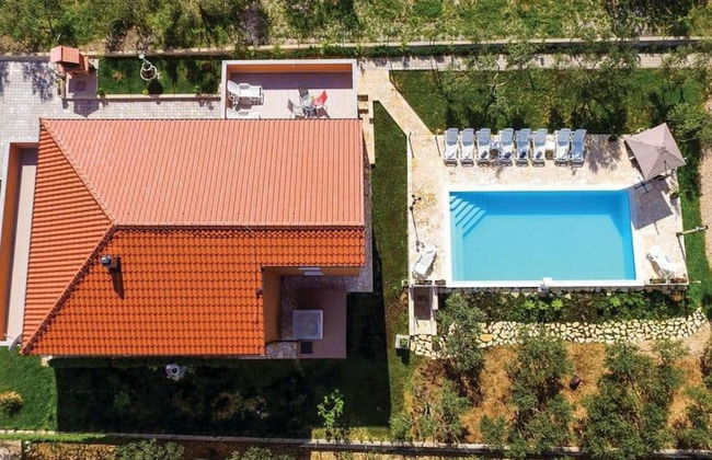 Exclusive Elegant Villa With Pool in Kastel Novi - Foto 34