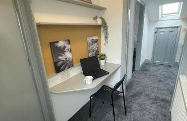 Westm-3 Bdrm 3 bathrooms 1 EnSuite Fab for contractors Free Parking and Wi-Fi - Foto 37