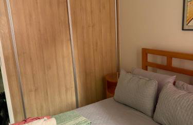 Lindo 3 quartos a 6 minutos da praia de Copacabana - Foto 27