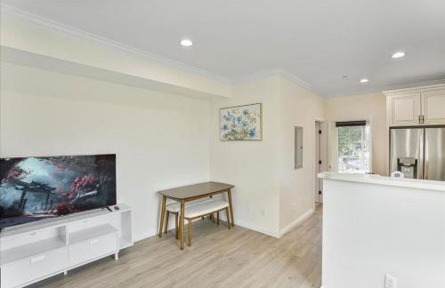 Stylish Pasadena Stay Near Old Town & Rose Bowl - Photo 18