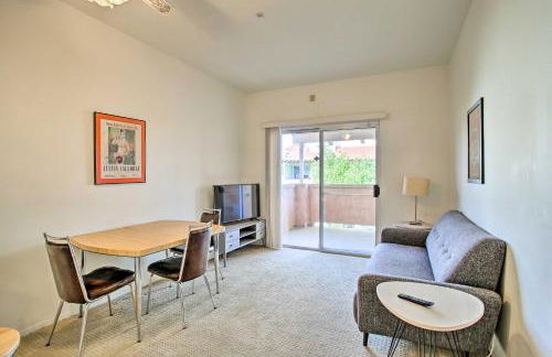 1 Mi to Dtwn Cathedral City Condo with Balcony - Foto 5