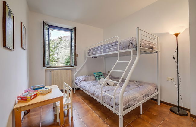 Alma - Near Lake in Salo - Photo 14