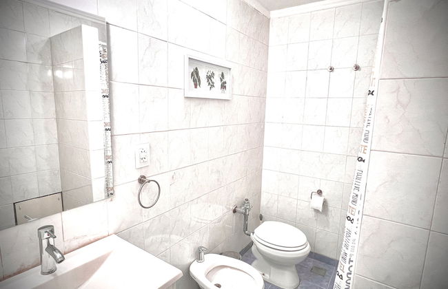 Comfortable Apartment in The Heart of Barrio Norte BN2 by Apartments Bariloche - Photo 29