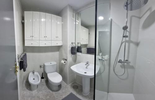 AYAHAY, Modern luxury apartment just 50 m from Playa Del Puerto - Foto 20