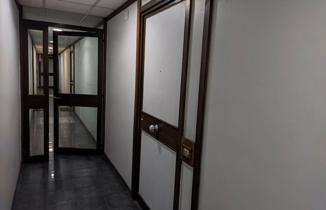 Snug Apartment in Roma near San Giovanni Train Station - Photo 3