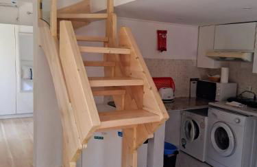 Albert's Place - Photo 7