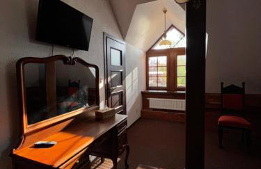 Dwór Sulejów - Photo 31