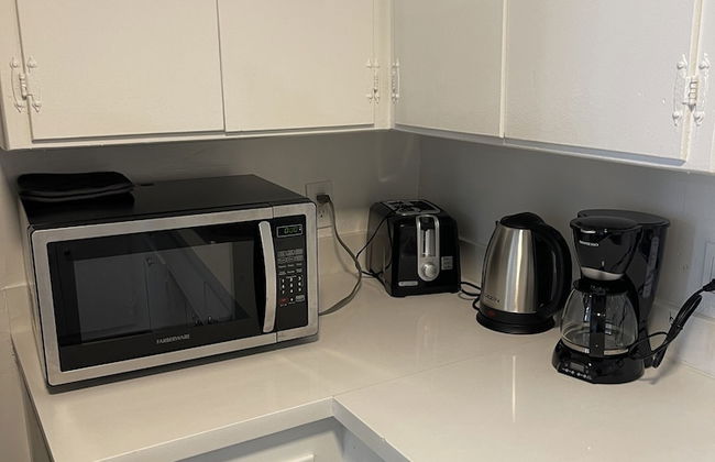 Hollywood Business Suites - Foto 19