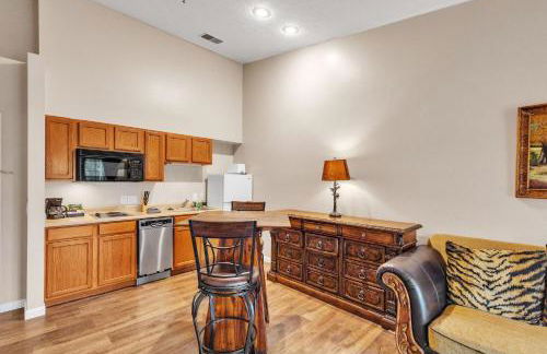 Grand Wood Suites - 3rd Floor Front Side Penthouse Suite 303 - Foto 2