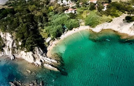 Mila's pet friendly holiday house with private beach place and sunbeds included - Photo 19