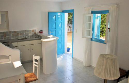 Meltemi Studios and Apartments - Photo 21