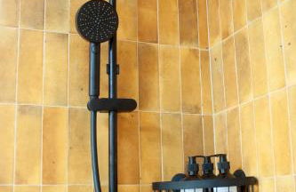 Apart moderno con vista al mar, Piscina, Parking - Photo 22