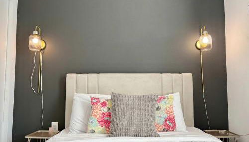 Luxury 2B2B Penthouse with Balcony Downtown 542Blvd - Foto 4