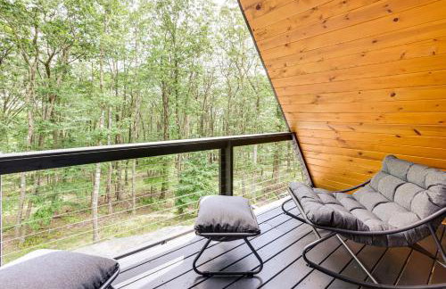 1 Mi to Resort Beach Alpine Lake A-Frame! - Foto 17