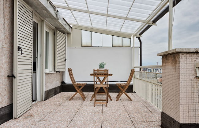 Urban House Carducci - Attic - Photo 15