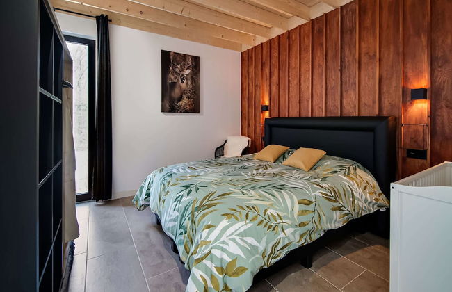 Holiday Home in Biron With Barrel Sauna - Photo 6