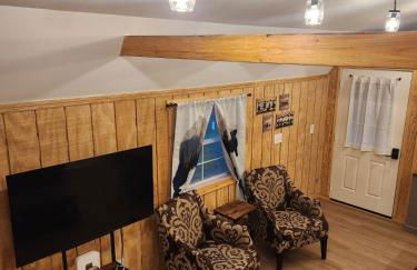 Serenity Cabin - Cozy Mountain retreat - Photo 10