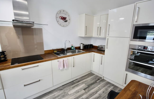 Ferndown Holiday Let - Foto 8