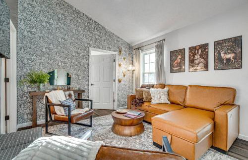 NEW! Shenandoah family & dog friendly cabin - 5 min walk river with private river access, BBQ, playground, fire pit - Foto 15