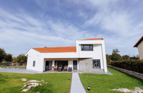 La llosina Vivienda Vacacional alquiler íntegro - Foto 12