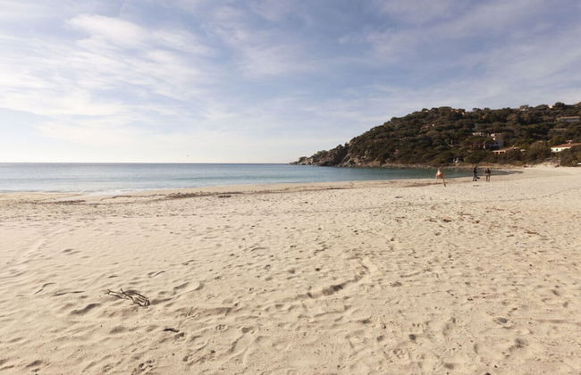 Villa Giulia wit Zandstrand - Foto 17