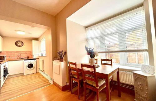 Seaside Snug by Honeywhite Homes - Photo 10