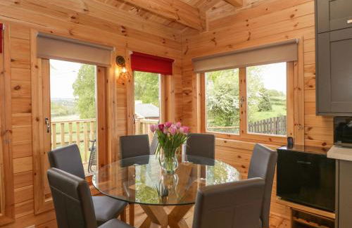 Sunnyside Lodge - Photo 13