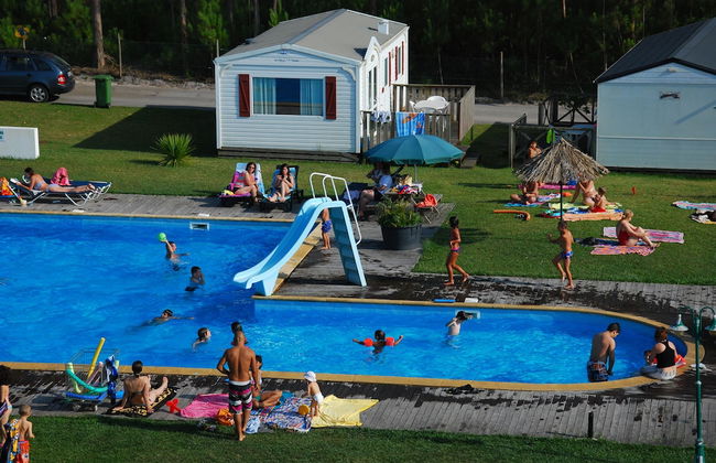 Casa da Felicidade - Three Bedroom House in Pataias - Photo 18