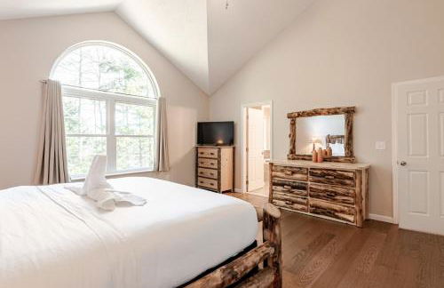 The Hangout Haven - Theater, Hot tub, Pickleball, Ping pong, Firepit - Foto 4