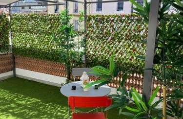 Paris-Eiffel, bienvenue -terrasse -Netflix - Foto 15