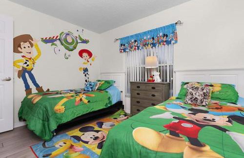Indian Ridge Home w/ Private Pool & Game Room near Disney - Photo 29